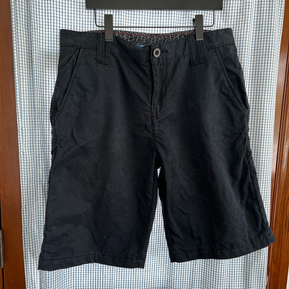 Men's Black Flat Front Shorts - Classic Everyday Style